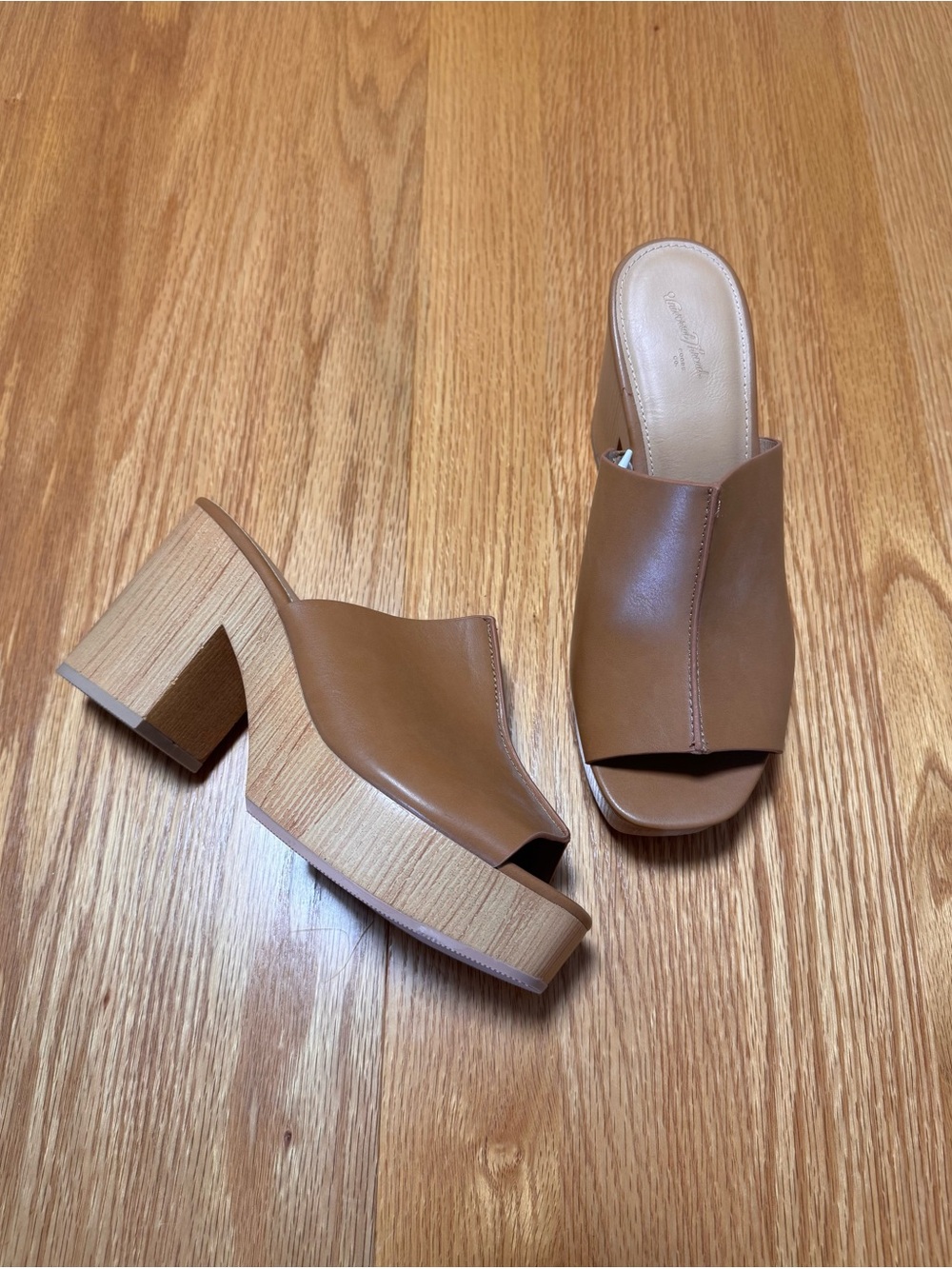 Universal Thread Cognac Brown Open-Toe Platform Slide Mules